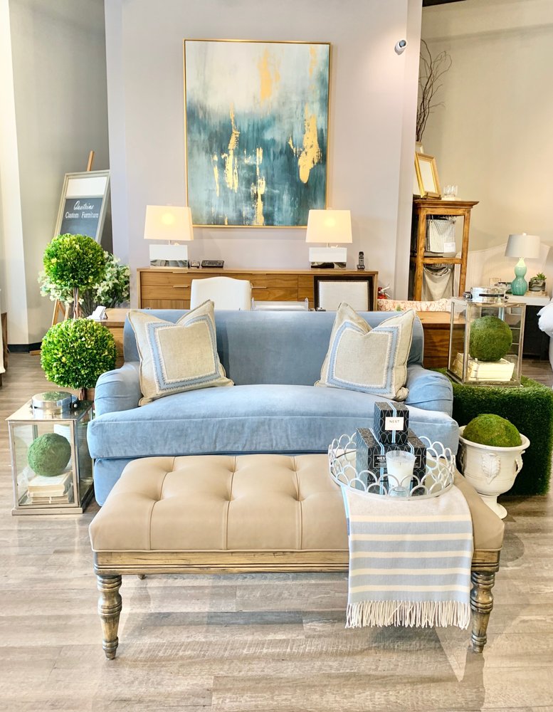 QUATRINE HOME Updated August 2024 87 Photos 2040 W Gray St