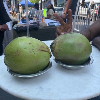 Brooklyn Blend - Fresh Coconuts - Juice Bars & Smoothies Near Me - Brooklyn, New York Brooklyn Blend - Fresh Coconuts - Juice Bars & Smoothies Near Me - Brooklyn, New York