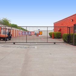 Public Storage