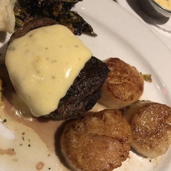 Ocean Prime - Petite Surf N Turf with Béarnaise Sauce - Seafood Near Me - Boston, Massachusetts