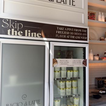 Bacio di Latte - Pints to go - Gelato Near Me - Calabasas, California