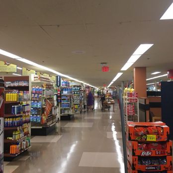 Hannaford - Hannaford of Waltham -- 55 Russell Street, Waltham              Interior - Drugstores Near Me - Waltham, Massachusetts