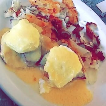 Uncle Bud's Kitchen - Eggs benadict - Breakfast & Brunch Near Me - Bellflower, California Uncle Bud's Kitchen - Eggs benadict - Breakfast & Brunch Near Me - Bellflower, California