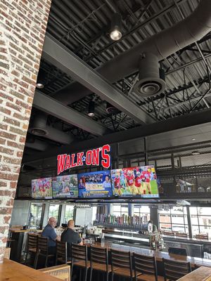 Walk-On's Sports Bistreaux - Arlington Restaurant by null
