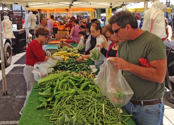Downtown Oxnard Farmers Market by null