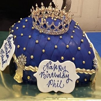 Baking Institute - Our Wyndsor Cake suitable for Royalty! - Bakeries Near Me - Northbrook, Illinois Baking Institute - Our Wyndsor Cake suitable for Royalty! - Bakeries Near Me - Northbrook, Illinois