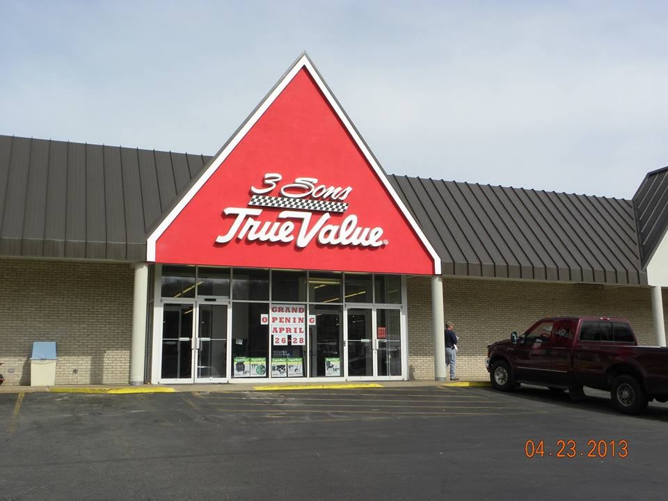 TRUE VALUE OF MINERVA Updated September 2024 16400 Bayard Rd, Minerva, Ohio Hardware