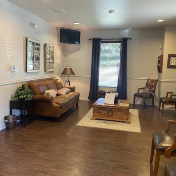 Southwestern Chiropractic - Waiting room - Chiropractors Near Me - Wylie, Texas Southwestern Chiropractic - Waiting room - Chiropractors Near Me - Wylie, Texas