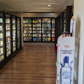 Four Corners Wine & Spirits - Beer, Wine & Spirits Near Me - East Haddam, Connecticut Four Corners Wine & Spirits - Beer, Wine & Spirits Near Me - East Haddam, Connecticut