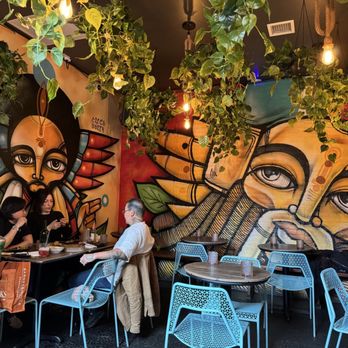 Ras Plant Based - Dining room - Ethiopian Near Me - Brooklyn, New York