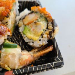 D & Y Sushi