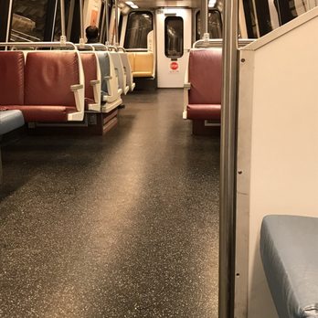 Foggy Bottom - Morning rush hour during the shutdown. - Local Flavor Near Me Foggy Bottom - Morning rush hour during the shutdown. - Local Flavor Near Me