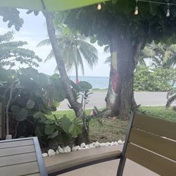 Tip Top Acai Express - Sitting area