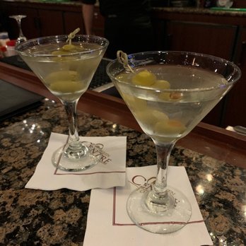 Sam & Bubbe's Lobby Bar & Lounge - two martinis - Lounges Near Me - Orlando, Florida Sam & Bubbe's Lobby Bar & Lounge - two martinis - Lounges Near Me - Orlando, Florida