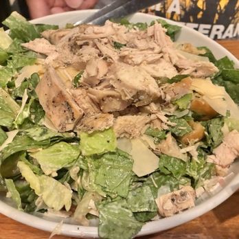 California Pizza Kitchen - Pizza Near Me - Honolulu, Hawaii