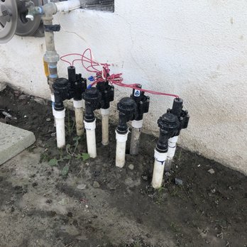 Herrera Lawn & Tree Maintenance - Fixed manual sprinkler valve by Jose - Landscaping Near Me Herrera Lawn & Tree Maintenance - Fixed manual sprinkler valve by Jose - Landscaping Near Me