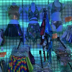 Rave Circus - Outfits
