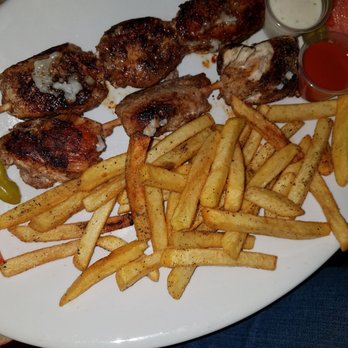 Amsterdam Bar & Restaurant - Chicken kabobs - Hookah Bars Near Me - Hollywood, Florida