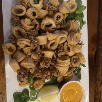KIN Windsor - Buttermilk Fried Calamari - New American Near Me - Windsor, California