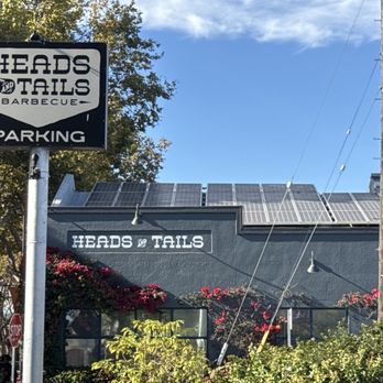 Heads And Tails Barbecue - View from parking lot - Barbeque Near Me - Berkeley, California