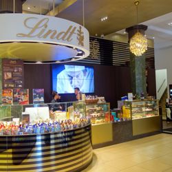 Lindt Chocolat Cafe - Martin Place