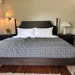 The Henson - Bed
