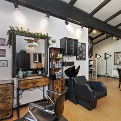 Hideaway Spa & Salon