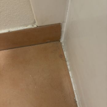 Ramada by Wyndham Kingman - Hair and dirt in corners. - Hotels Near Me - Kingman, Arizona Ramada by Wyndham Kingman - Hair and dirt in corners. - Hotels Near Me - Kingman, Arizona