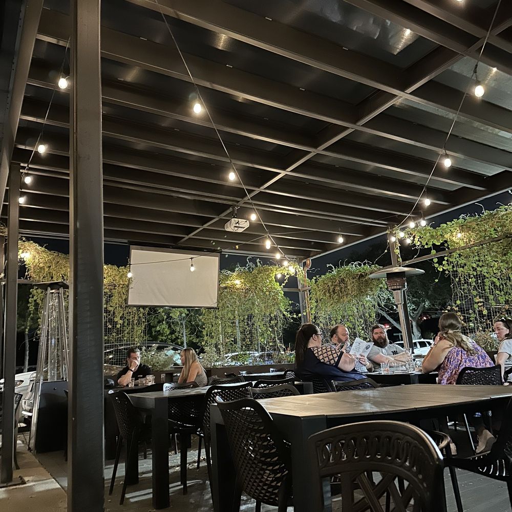 Rosewater - Outside seating - Cocktail Bars Near Me - Houston, Texas Rosewater - Outside seating - Cocktail Bars Near Me - Houston, Texas