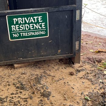 Paia Inn - Private beach access. - Hotels Near Me - Paia, Hawaii