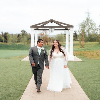 ICR Photography - Newlyweds - Session Photography Near Me ICR Photography - Newlyweds - Session Photography Near Me