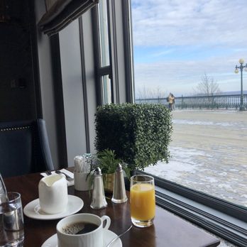 PLACE DUFFERIN - Buffets Near Me - Québec City, Quebec