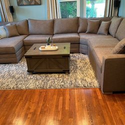 Chartreuse Home Furnishings - Lucas Sectional