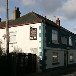 The Three Horseshoes
