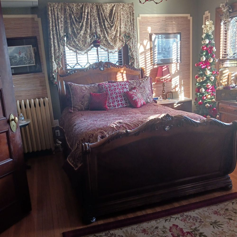 Mathis House - Genevieve @ the Mathis House - Bed & Breakfast Near Me - Toms River, New Jersey Mathis House - Genevieve @ the Mathis House - Bed & Breakfast Near Me - Toms River, New Jersey