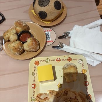 Toadstool Cafe - kids spaghetti meal with garlic knots and toad pizza bowl - Burgers Near Me - Orlando, Florida