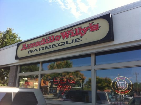 Armadillo Willy's BBQ by null