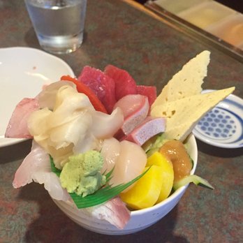 Maneki - chirashi bowl - Japanese Near Me - Seattle, Washington