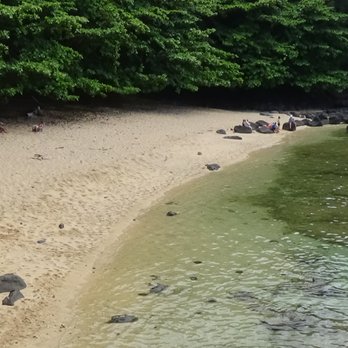 Sea Lodge Beach - Beaches Near Me - Princeville, Hawaii Sea Lodge Beach - Beaches Near Me - Princeville, Hawaii
