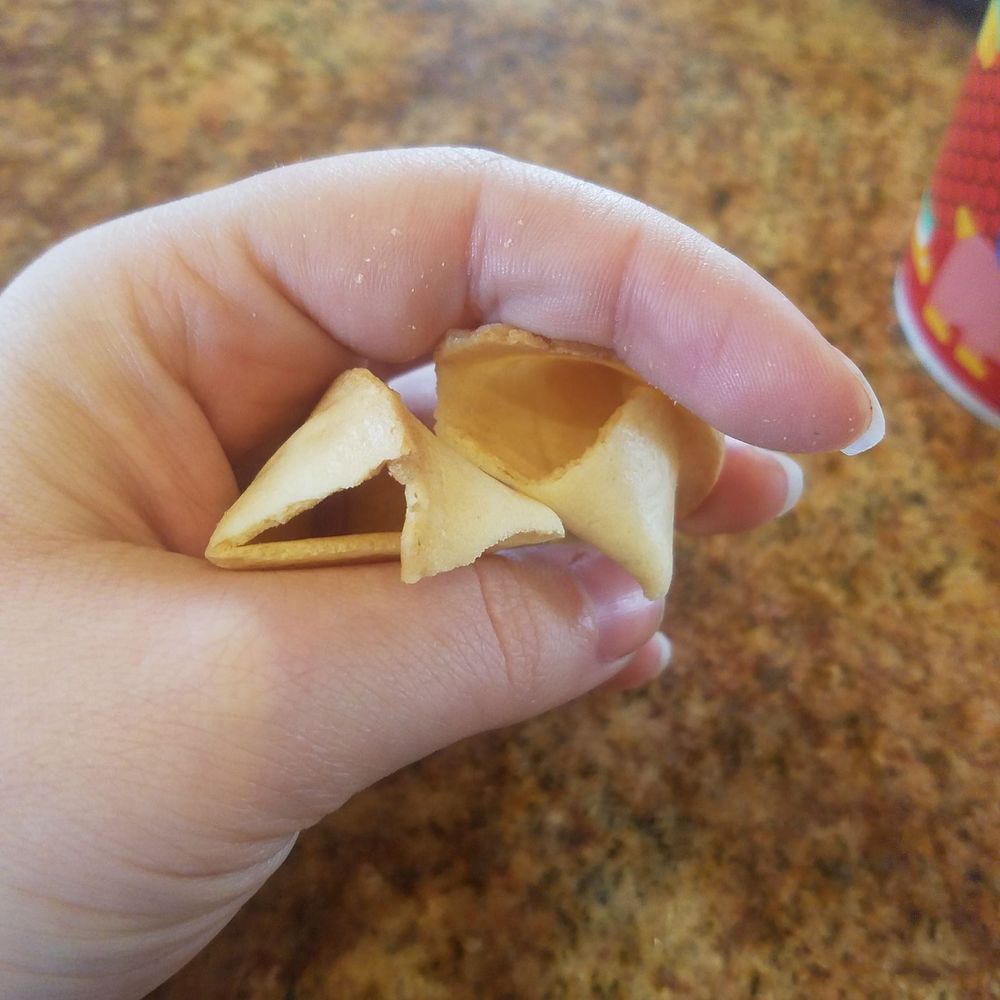 My empty fortune cookie :( no fortune My empty fortune cookie :( no fortune
