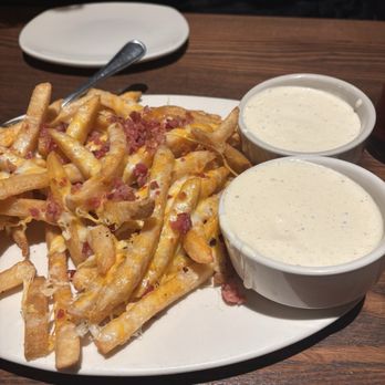 Outback Steakhouse - Aussie Cheese Fries - Steakhouses Near Me - Herndon, Virginia