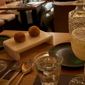 Angelita - Spanish Near Me - Madrid, M