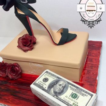 Sugar Coated Cake - a shoe and money - Cupcakes Near Me Sugar Coated Cake - a shoe and money - Cupcakes Near Me