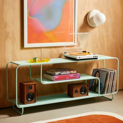 Urban Outfitters by null