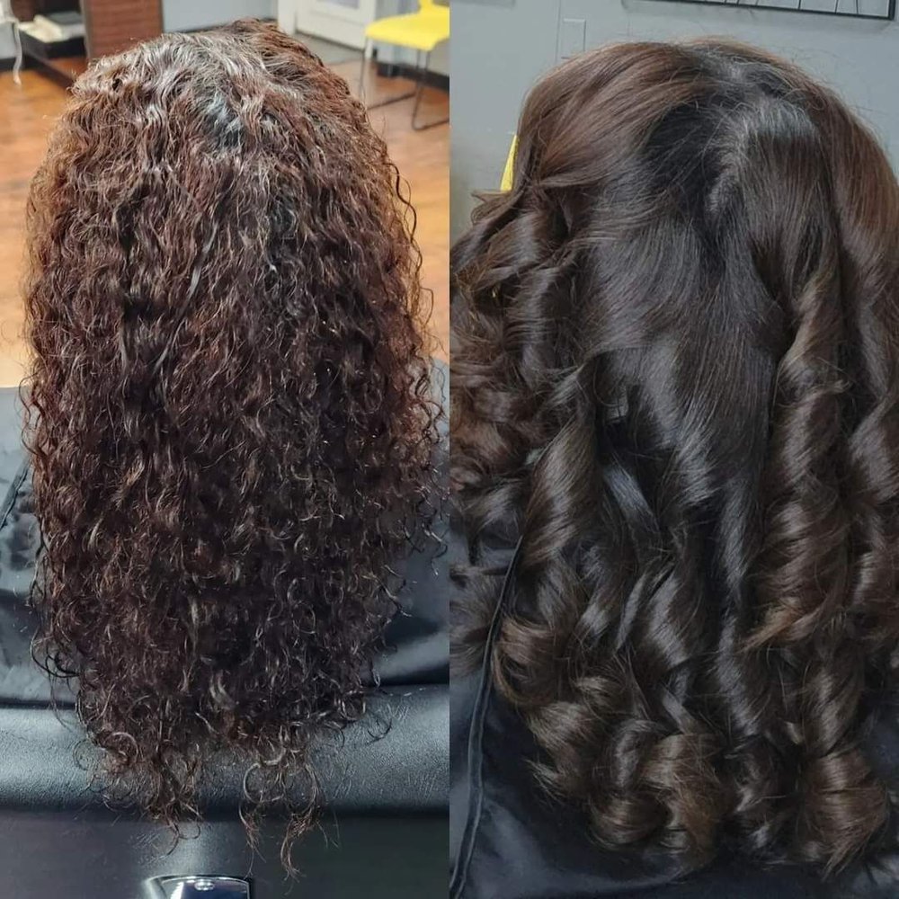 Maven Hair Studio Logo