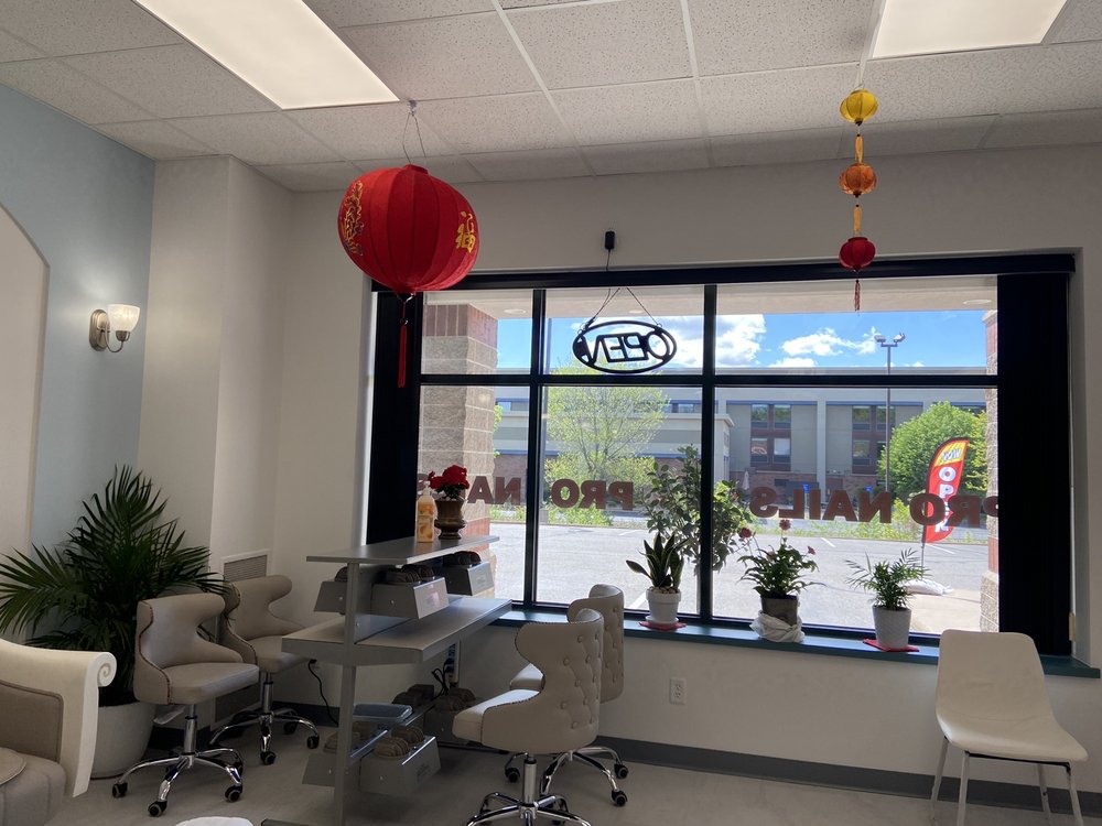 PRO NAILS Updated October 2024 118 Photos 605 S 24th Ave, Wausau