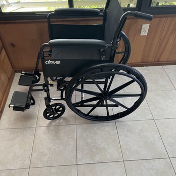 Kelco Services - We will supply a wheelchair if needed. - Medical Transportation Near Me