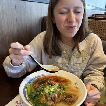 Yu's Noodle Shop - Yu's Beef Noodle Soup. It's that good. - Chinese Near Me - Lone Tree, Colorado Yu's Noodle Shop - Yu's Beef Noodle Soup. It's that good. - Chinese Near Me - Lone Tree, Colorado