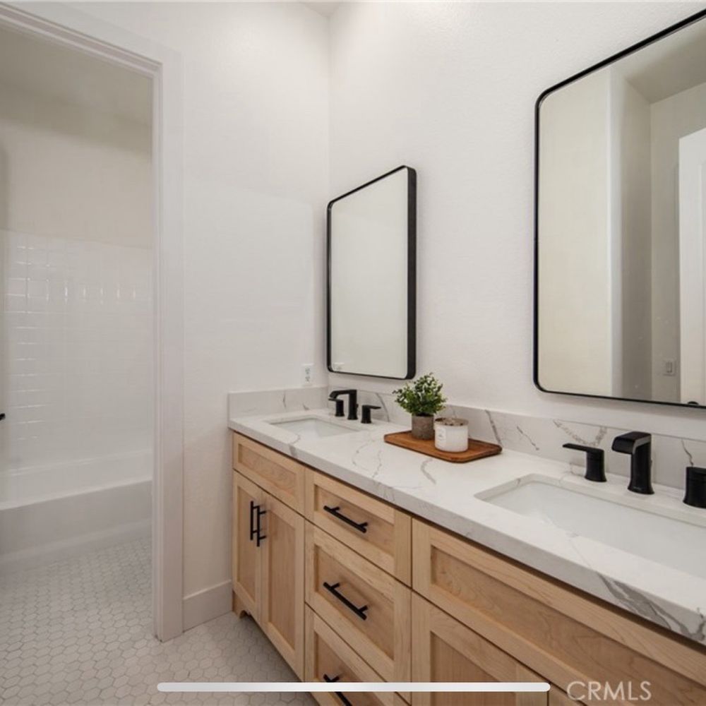 Nice and Clean Painting - Painters Near Me