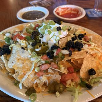 Casa Rio Tex Mex Restaurant - Traditional Nachos, no meat - Mexican Near Me - Anoka, Minnesota